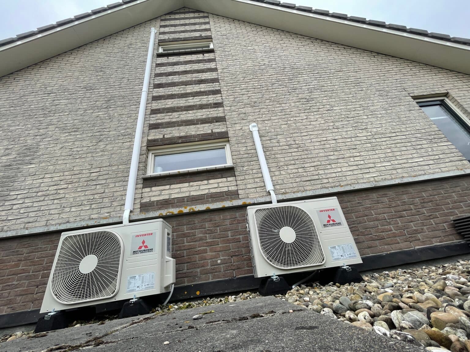 Plafondmodel airco in Barendrecht -- foto 2