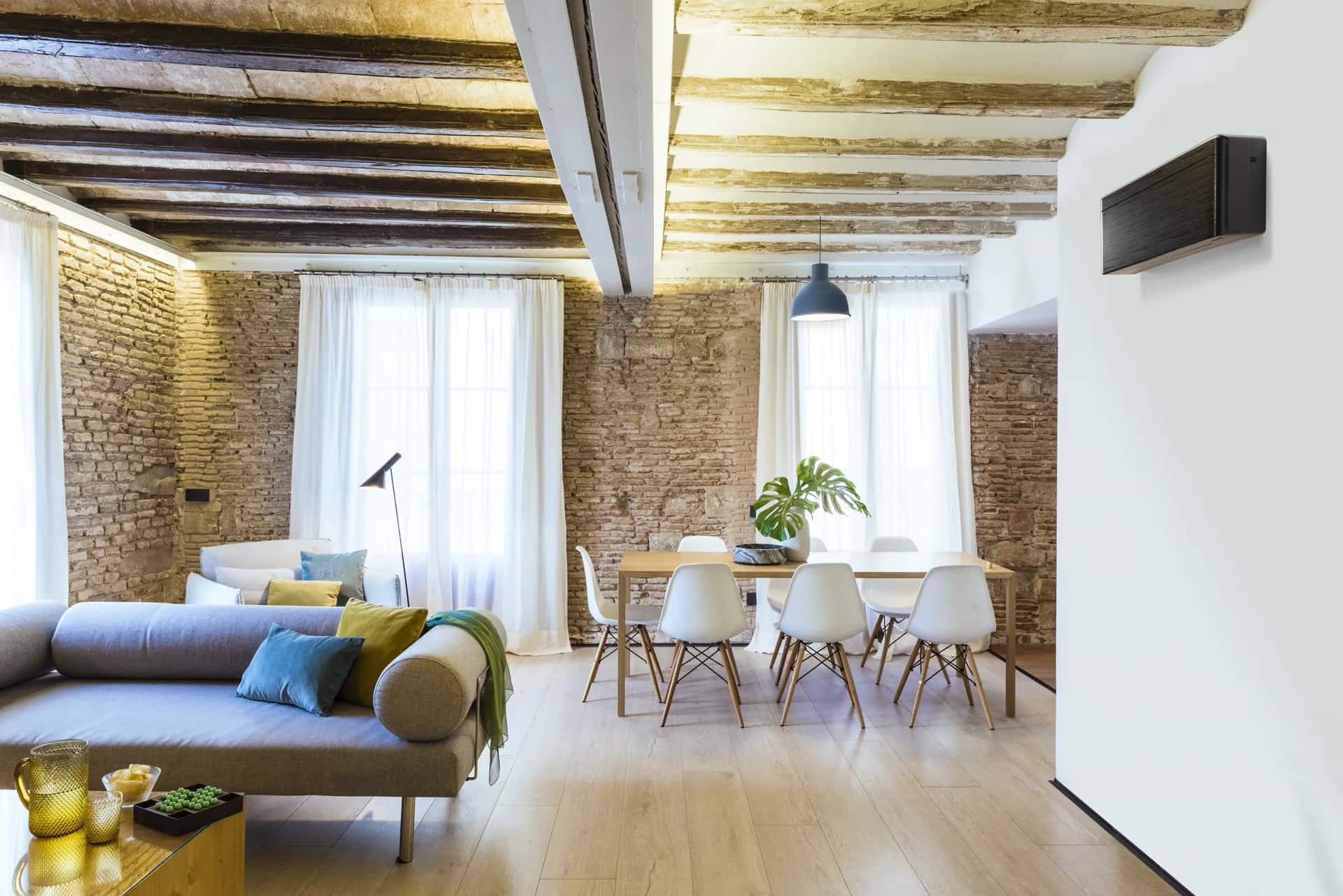 Moderne woonkamer met airconditioning